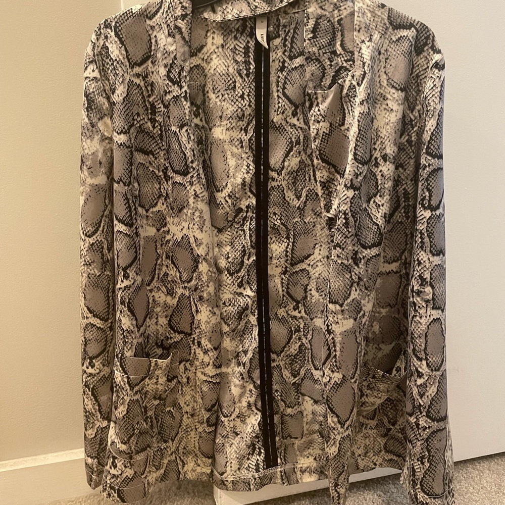 Glam Snake Print Loose Blazer/Cardigan